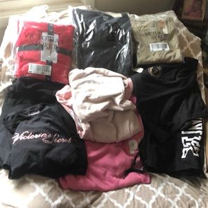 Victoria Secret’s Pink Plus Size bundle 👀